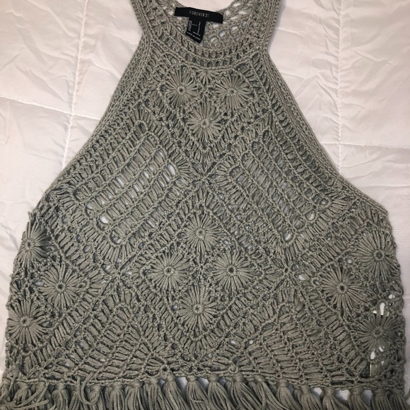 Forever 21 Tops - Forever 21 Crop Top Knitted Sz S Grey